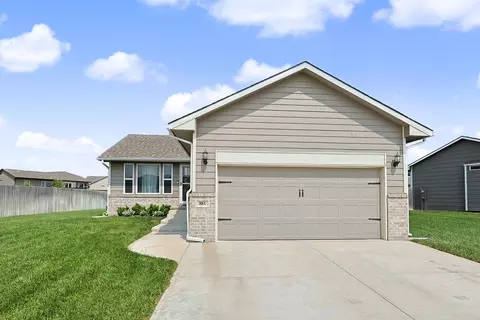 881 N Cloverleaf, Goddard, KS 67052