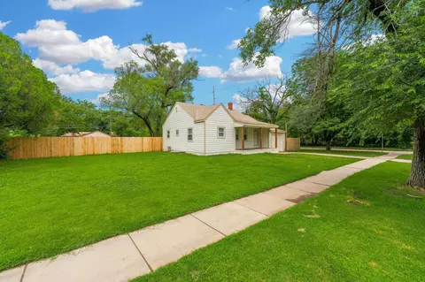 2901 S Emporia, Wichita, KS 67211
