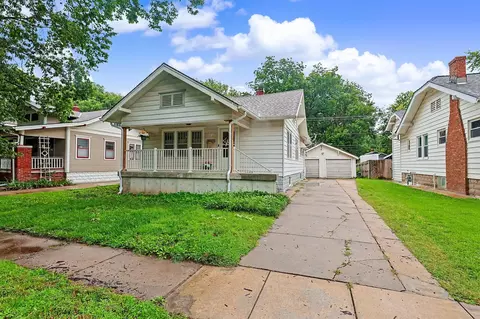 1044 N Perry Ave, Wichita, KS 67203