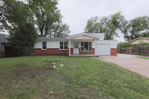 545 S Queen, Maize, KS 67101