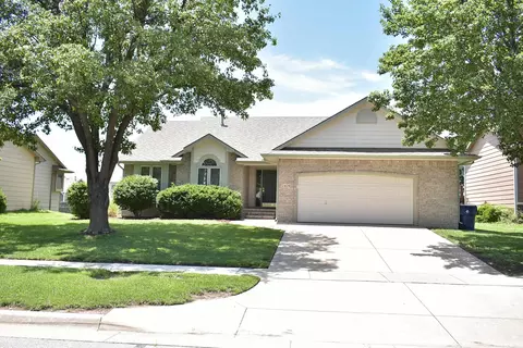 2409 N Parkridge, Wichita, KS 67205