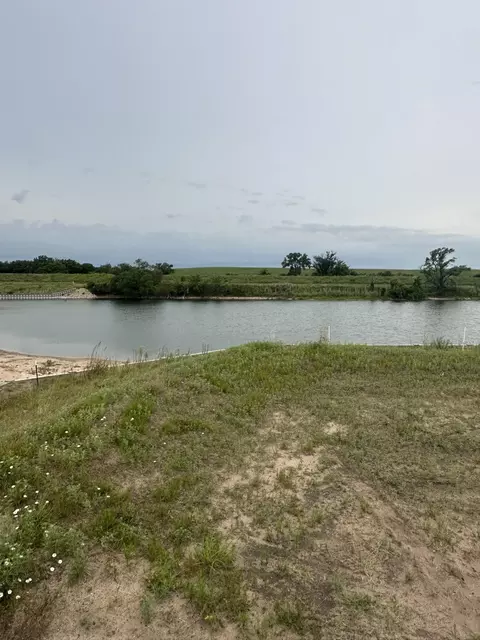 4531 N Portwest #LAKE, Wichita, KS 67204