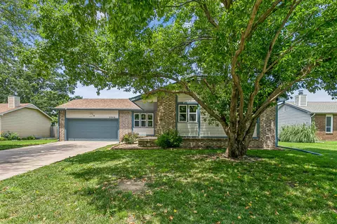 2046 N Cheryl Ct, Wichita, KS 67212