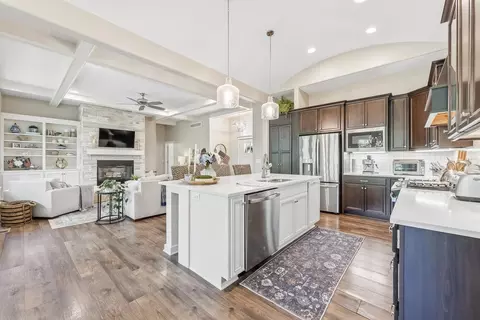 Kitchen - 831 E Ruby Ct, Mulvane, KS 67110 photo 3 of 4
