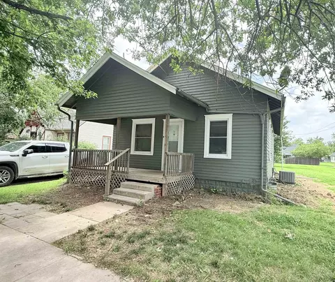 217 N Lincoln, Hillsboro, KS 67063