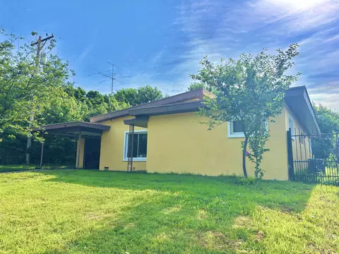 1772 S Clifton, Wichita, KS 67218