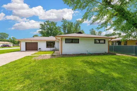 409 N Woodlawn St, Wellington, KS 67152