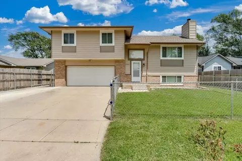 5434 S Washington Ave, Wichita, KS 67219