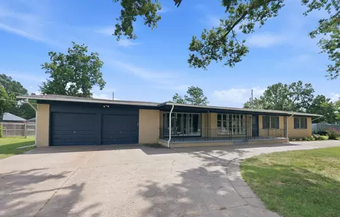 3110 N Sedgwick Ave, Wichita, KS 67204