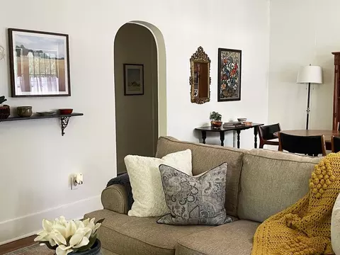 Living - 1007 E 14th, Winfield, KS 67156 photo 5 of 5