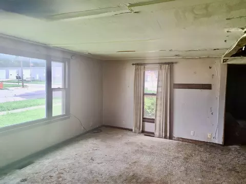 Living - 421 N Chestnut, Burden, KS 67019 photo 1 of 4