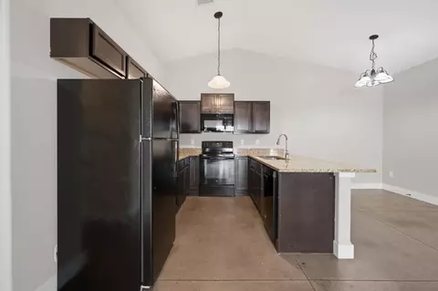 Kitchen - 643 E Mulvane St, Mulvane, KS 67110 photo 2 of 2