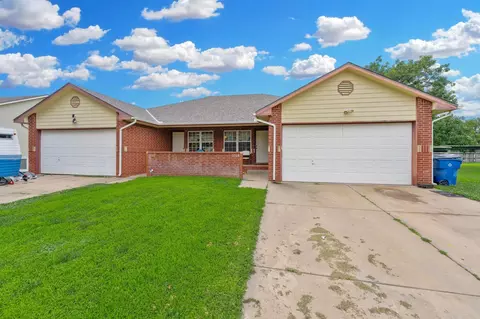 7027 W Sheriac Cir #7029 W SHERIAC CIR, Wichita, KS 67209