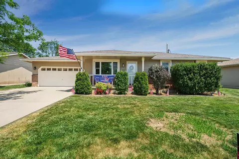 1311 E Beloit, Salina, KS 67401