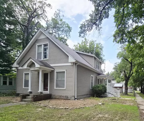 1201 E 11th, Winfield, KS 67156