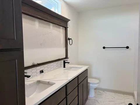 Bath - 213 E Hanscom St, Derby, KS 67037 photo 1 of 2