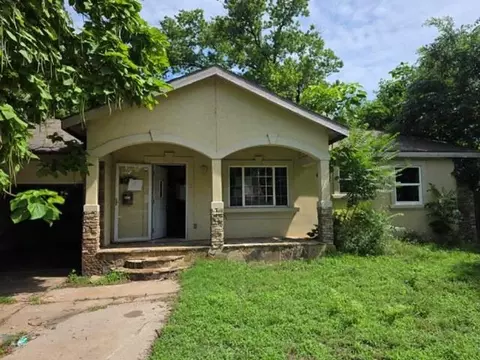 1108 E Tulsa St, Wichita, KS 67216