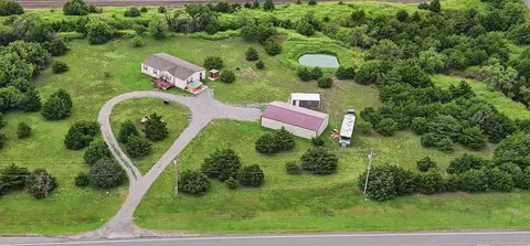 195 E 15th St S, Wellington, KS 67152