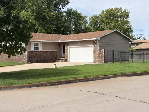 3003 S Edwards Ave, Wichita, KS 67217