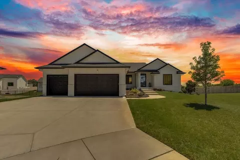 5919 W Kollmeyer, Wichita, KS 67205