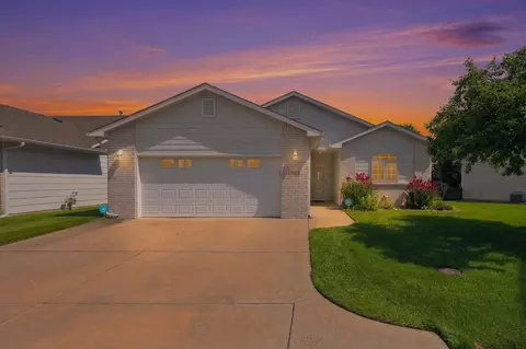 8222 W Nantucket, Wichita, KS 67212