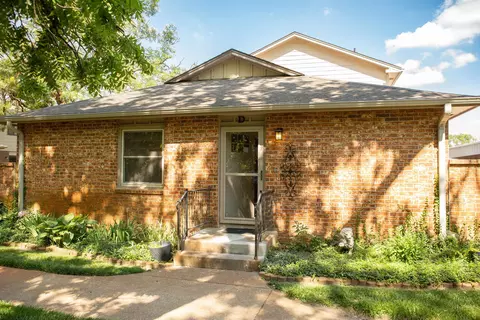 1931 Glendale Rd # D, Salina, KS 67401