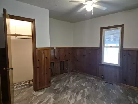 Bedroom - 1301 N Main St, Eureka, KS 67045 photo 3 of 4