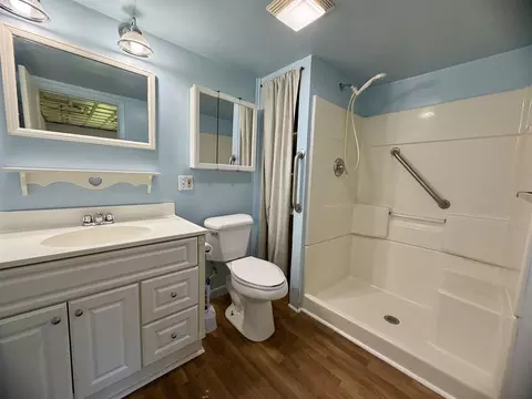 Bath - 1301 N Main St, Eureka, KS 67045 photo 1 of 1