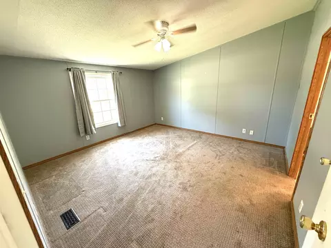 Bedroom - 521 Eighth St, Harper, KS 67058 photo 1 of 3
