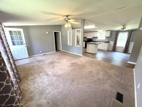 Living - 521 Eighth St, Harper, KS 67058 photo 2 of 4