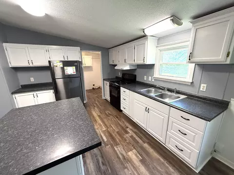 Kitchen - 521 Eighth St, Harper, KS 67058 photo 4 of 5