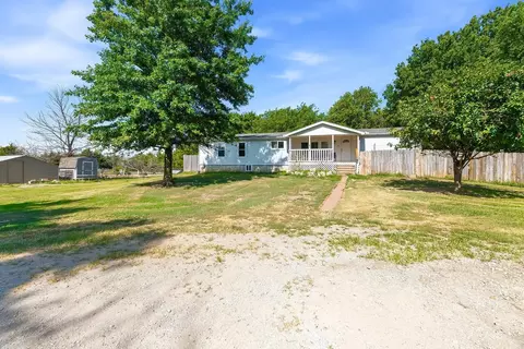 16775 SW Cherokee, Douglass, KS 67039