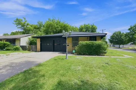1502 Kenmar St, Wichita, KS 67208