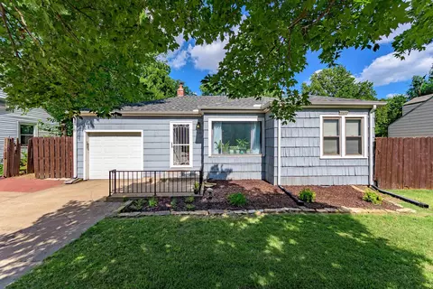 730 S Fountain Ave, Wichita, KS 67218