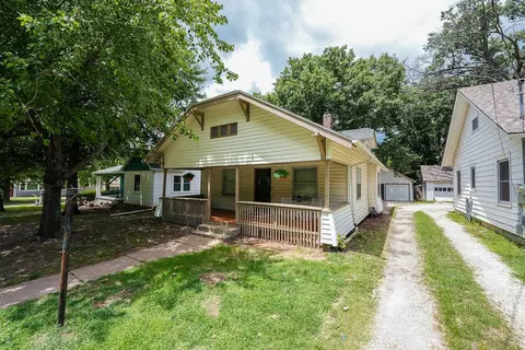1126 W 1st Ave, El Dorado, KS 67042