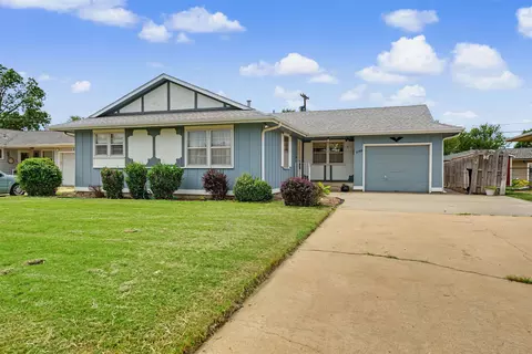 2158 Kensington Rd, Salina, KS 67401