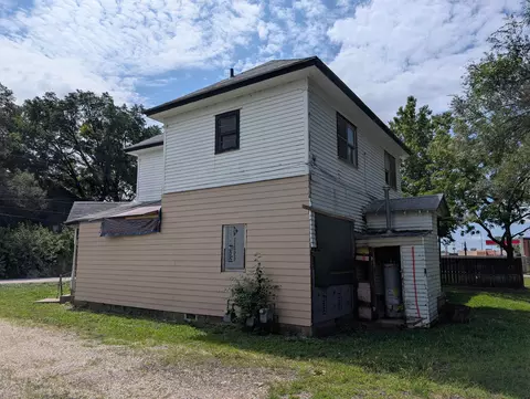 Exterior - 731 Bluff, Augusta, KS 67010 photo 6 of 7