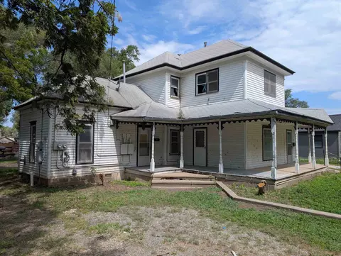 Exterior - 731 Bluff, Augusta, KS 67010 photo 5 of 7