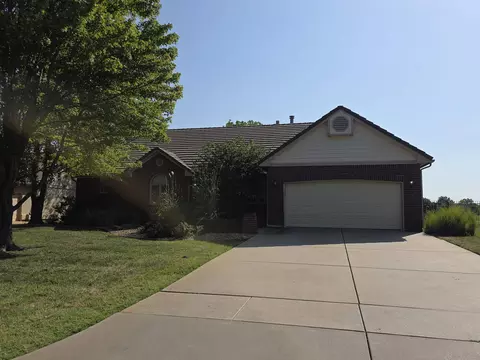 4014 N Tara Cir, Wichita, KS 67226