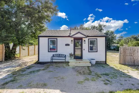 2819 N Park Pl, Wichita, KS 67204