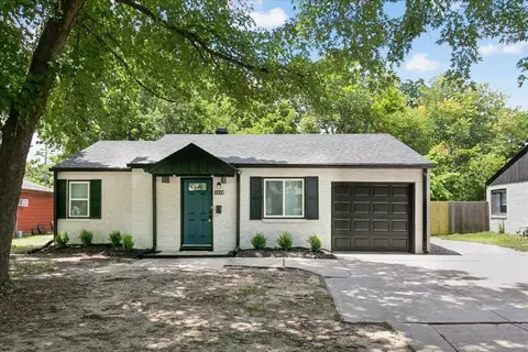 2039 N Woodland Ave, Wichita, KS 67203