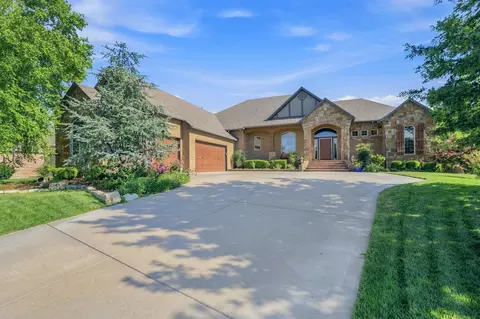 1929 N Burning Tree Ct, Wichita, KS 67230