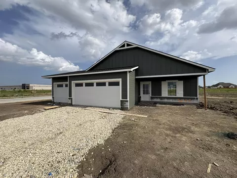 9233 Melissa Ave, Bel Aire, KS 67226