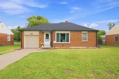 520 W Blake St, Wichita, KS 67213