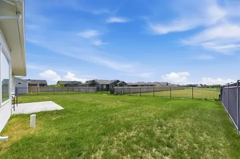 Exterior - 1017 Long Path St, Goddard, KS 67052 photo 4 of 6