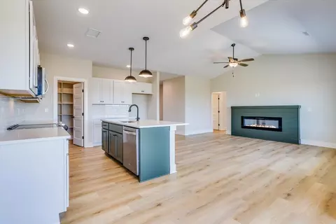 Living - 1017 Long Path St, Goddard, KS 67052 photo 4 of 4