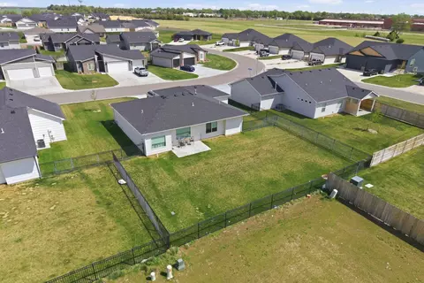 View/Area - 1017 Long Path St, Goddard, KS 67052 photo 2 of 4