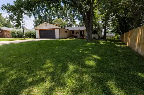 9419 W 12th St N, Wichita, KS 67212