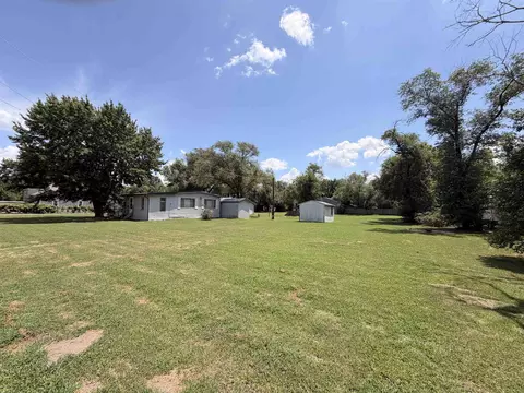739 W 55th, Wichita, KS 67217
