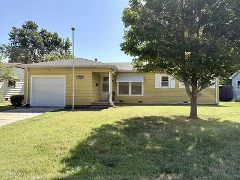 3308 S Custer, Wichita, KS 67217